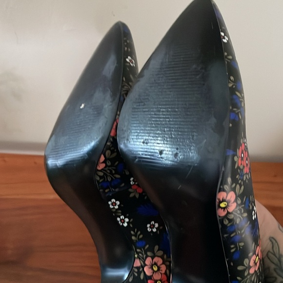 Nine West floral pointy pumps 9 - Picture 7 of 10